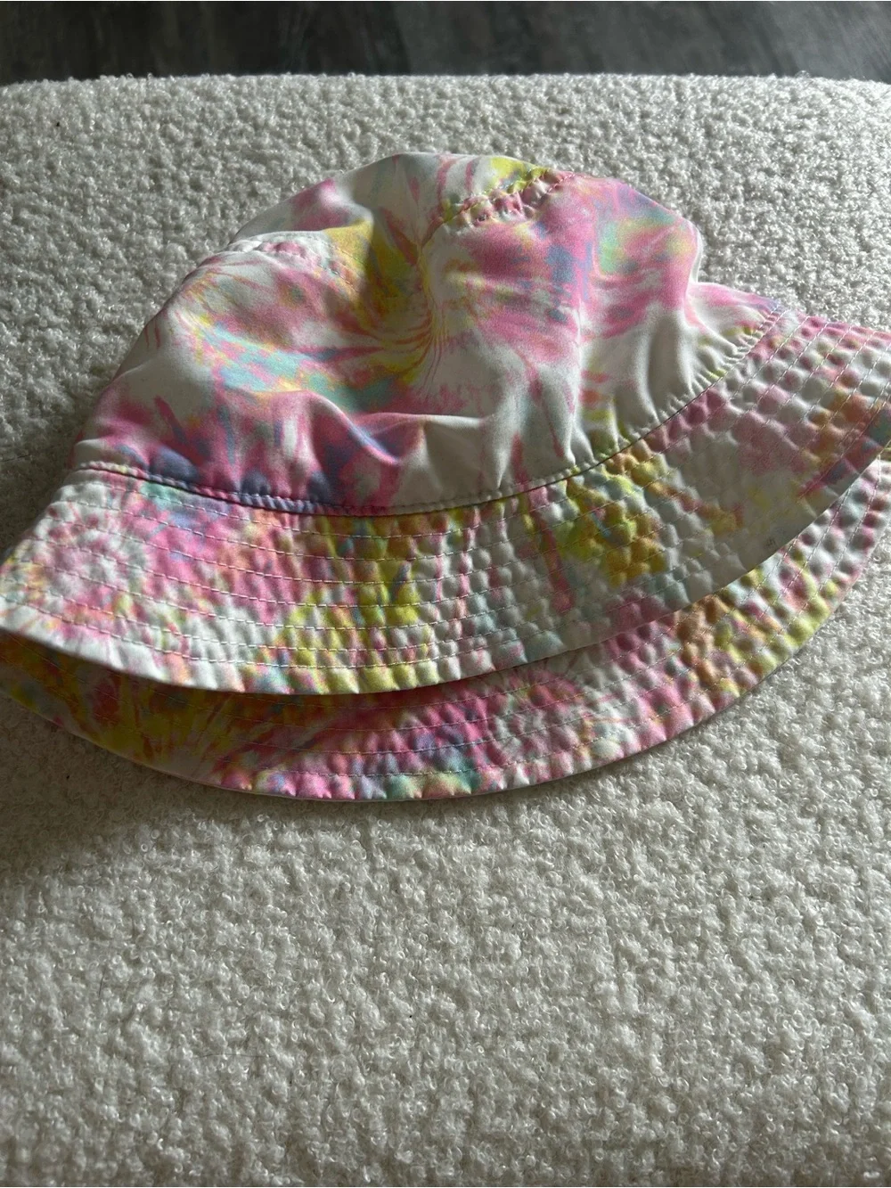 Hurley lightweight bucket